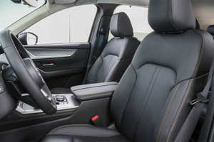 Certificado Limpio 2025 Mazda CX-90 3,3 Turbo Preferido - Product Image 2