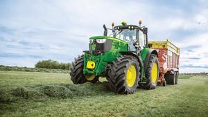 Tracteur agricole John Deere 2026R neuf entièrement opérationnel avec moteur, boîte de vitesses, pompe et moteur - 750 kg BE Origin - Product Image 4
