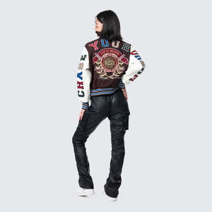 เสื้อครอปวิตตองสำหรับผู้หญิง, 2025เสื้อแจ็คเก็ตวาสซิตี้บราวน์ปักลายเต็มสีน้ำตาลเสื้อแจ็กเก็ตมีหมวกสไตล์วินเทจ - Product Image 4