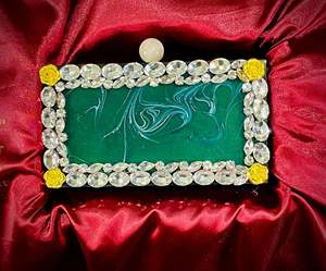 กระเป๋าคลัทช์สำหรับผู้หญิงทำจากยางเรซินหัตถกรรมอินเดีย - Product Image 4