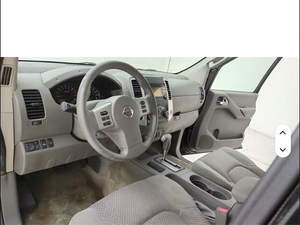 Nissan Frontier 2014 Usada, con Volante a la Izquierda/Derecha - Product Image 3