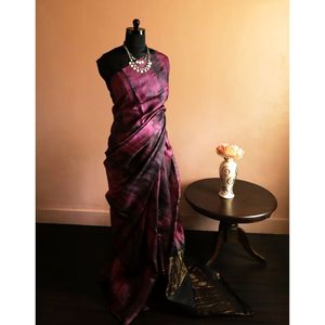 2023 dernière collection de vêtements de mariage indiens Banarasi SoftSilk Saree avec chemisier de créateur par Leranath Fashion from India - Product Image 6