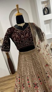 Broderie de créateur unique Kasturi tissu de soie mariée spécial mariage et fête porter en gros Lehenga Choli au prix de gros - Product Image 5