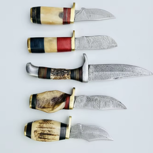 Juego de Cuchillos de Cocina de Acero al Carbono con Patrón Damasco Hecho a Mano, 5 Piezas, Mango Personalizado, Ambidiestro, Duradero, Afilado y Ligero - Product Image 2