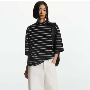 Wholesale Rate Custom Stripes Design Drop Shoulder Loose Fitted Women's Oversize T-Shirts Outdoor Fashion Clothing T-Shirts - Product Image 2