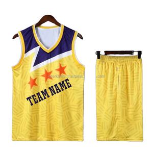 Tenues de basketball pour hommes, maillots et ensembles de survêtements universitaires, design haut de gamme, sublimation, personnalisables DIY pour équipes, grandes tailles - Product Image 6