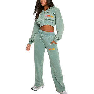 Venta al por mayor personalizado Hip Hop lavado ácido Zipup Crop Hoodie y pantalones de chándal holgados chándal mujeres deportes correr conjunto con bolsillos de carga - Product Image 1