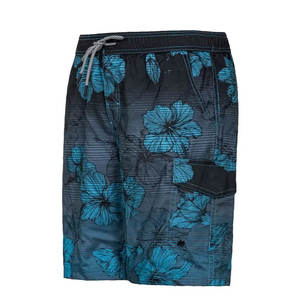 Pantalones cortos estampados informales de diseño personalizado para hombre, pantalones cortos OEM de bajo precio con patrón sólido transpirable y de secado rápido hechos en Pakistán - Product Image 2