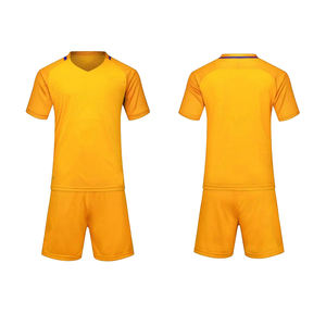 Conjunto de Uniforme Deportivo de Fútbol con Logotipo Personalizado de Secado Rápido con Característica de Secado Rápido Específica para Equipos de Fútbol Diseños Impresos - Product Image 1