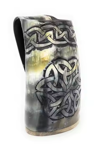 Tasses en corne polies à la main de qualité supérieure pour un look unique par l'artisanat du croissant - Product Image 2