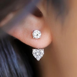 ต่างหูทรงกลมและทรงหัวใจสไตล์โรแมนติกทองคำขาว 18K แหวนเพชรเลี้ยงในห้องปฏิบัติการ รับรองโดย IGI ของขวัญแต่งงานสำหรับเธอ - Product Image 1