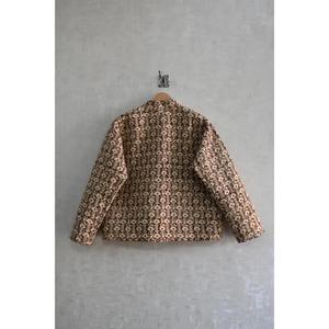 Veste d'hiver à manches longues en coton tissé à la main en Inde, imprimé floral, réversible, fermeture à boutons, écologique - Product Image 4
