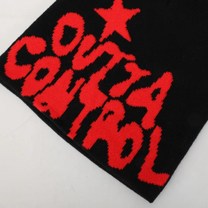 Gorro de invierno acrílico Unisex de alta calidad, gorro de punto negro personalizado al por mayor con bordado teñido y etiqueta tejida - Product Image 3