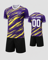 Seragam Sepak Bola Anak Grosir Bahan Polyester Bernapas Cepat Kering Pakaian Tim Kustom Seragam Tim Sepak Bola dengan Celana Pendek