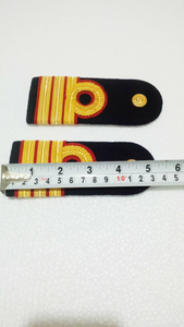 ราคาขายส่ง คุณภาพดีที่สุด ปลอกไหล่นักบินแบบกำหนดเอง ปลอกไหล่นักบินและตราสัญลักษณ์สำหรับเจ้าหน้าที่ - Product Image 6