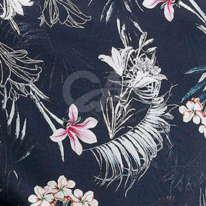 Sublimación Impresión Manga corta Hombres Sublimación Camiseta Fabricación de fábrica Diseño personalizado - Product Image 5