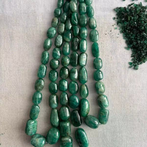 Collier de perles ovales polies en pierre de béryl émeraude vert foncé de haute qualité, 6 mm de longueur, 18 pouces, 4 couches, style vintage pour fête - Product Image 3
