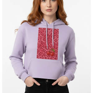 Sweat à capuche court tendance pour femmes, fabrication sur mesure OEM avec tissu polaire de qualité supérieure, idéal pour les amateurs de streetwear - Product Image 1