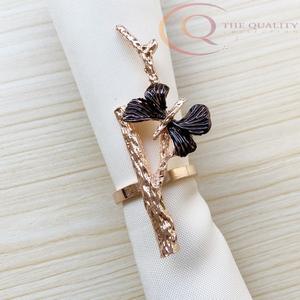 Anneaux de serviette modernes pour la décoration de table, conçus pour améliorer l'expérience culinaire à la maison, dans les hôtels et lors des célébrations festives - Product Image 5