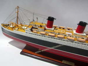 Diseño personalizado del fabricante Gia Nhien 1954 ILE DE FRANCE Modelo de barco de madera de alta calidad MOQ bajo Regalo novedoso - Product Image 2