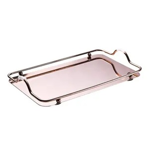 Plateau de service en laiton Plateau de service vintage en laiton doré avec une belle bordure en treillis Table de maison décorative - Product Image 5