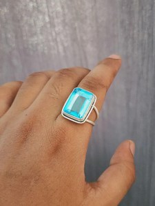 Bague en topaze bleu ciel, pierre précieuse, argent sterling 925 plaqué or, bijoux faits main, cadeau de pierre de naissance de décembre pour femmes - Product Image 5