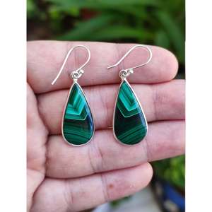 Boucles d'oreilles pendantes en argent sterling 925 faites à la main, style bohème, forme poire, avec pierre précieuse malachite, cadeau tendance pour elle - Product Image 3