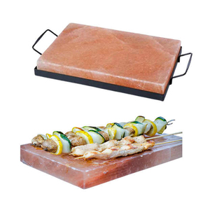 Carreaux de sel de roche rose naturel de l'Himalaya Assiettes arrondies pour la cuisine et le barbecue Carreaux de service comestibles - Product Image 3