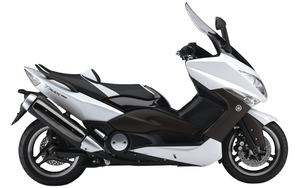 ยามาฮ่า ทีแม็กซ์ และ ทีแม็กซ์ เทค แม็กซ์ 2025 วิวัฒนาการของสกู๊ตเตอร์แม็กซี่สปอร์ตระดับพรีเมียม - Product Image 3