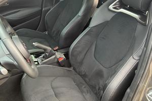 Toyota GR Corolla Premium 2024 Usado en Buenas Condiciones - Product Image 5