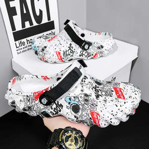 Sandali Estivi Traforati con Stampa Graffiti, Scarpe Jelly Open Toe Traspiranti e Leggere, Ammortizzate, con Chiusura Slip-On e Tomaia in PVC con Strass - Product Image 6