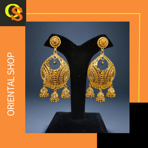 Boucles d'oreilles en vrac serties de boucles d'oreilles de style Jhumka plaqué or 22CT de conception traditionnelle bijoux pour femmes - Product Image 2