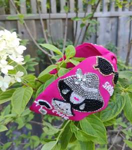 Bandeaux en tissu perlé à la main avec rembourrage doux et facile à porter, brodés à la main - Product Image 3