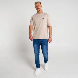 Camisetas de algodón de manga corta para hombre con logotipo personalizado OEM de alta calidad Camiseta con logotipo personalizado de algodón 100% fabricada por Huzaifa Products - Product Image 1