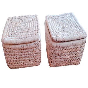 Juego de 2 cajas de almacenamiento hechas a mano ecológicas de hierba Sabai Natural, cesta de almacenamiento de esquina de cocina cuadrada para especias de hierbas - Product Image 3