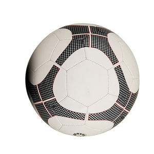 Balones de Fútbol con Logotipo Personalizado - Alta Calidad, Duraderos, Hechos en Pakistán, Colores y Tamaños Personalizados, Servicio OEM - Product Image 3