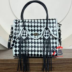 กระเป๋าถือหนังมีขอบลายหมากรุกสีดำและสีขาวสำหรับผู้หญิงกระเป๋าโท้ทสไตล์ตะวันตกทันสมัย - Product Image 1