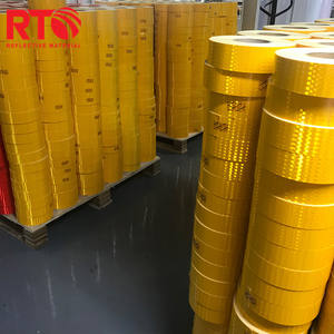 Materiale riflettente di qualità commerciale 5cm x 25m a nido d'ape nastro riflettente in PVC autoadesivo per camion - Product Image 2