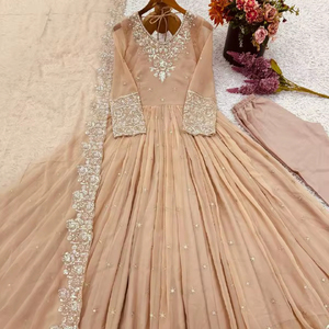 Hermoso Salwar Kameez de Diseño FATEMA FASHION en Georgette Pesado con Forro y Bordado y Dupatta para Fiestas de Secado Rápido - Product Image 1