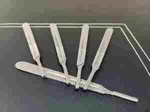 Bisturí Retráctil Quirúrgico de Acero Inoxidable Desechable Esterilizado, Bisturí de Seguridad - Product Image 4