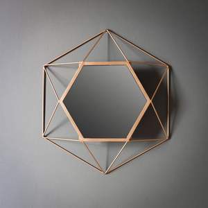 Espejo de pared de metal Sunburst artístico hecho a mano con elegante acabado dorado para la decoración de lujo del hogar y el pasillo - Product Image 3