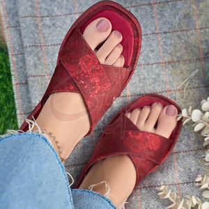 Sandales élégantes Shirin pour femmes - Doublure en velours antidérapante, tendance de la mode, design à brides croisées, cuir véritable de haute qualité - Product Image 2