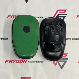 Guantes de Entrenamiento Negros y Verdes Personalizados de Nuevo Diseño, Guantes de Boxeo OEM Personalizados, Almohadillas Curvas para Entrenamiento de Kickboxing y Combate - Product Image 6