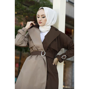 Manteau trench décontracté pour femme, bicolore, couleur beige, avec doublure en lin et fourrure de renard, disponible en longueur longue ou courte, modèle 100MD-10016 - Product Image 2