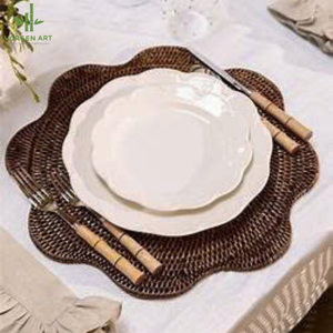 แผ่นรองจานลายดอกไม้หวายสานธรรมชาติทำมือจากเวียดนาม - Product Image 2