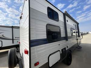 Mega solde : caravane de voyage d'occasion 2022 Gulf Stream RV Ameri-Lite Super Lite 197BH à vendre - Product Image 3