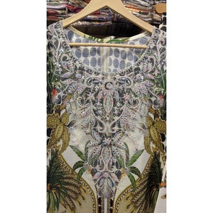 ชุดสูทผู้หญิง 3 ชิ้น MARIA B Inspired Handwork พร้อมรายละเอียดสุดตระการตา - Product Image 3