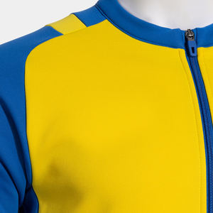 Ensemble de survêtement de sport actif à fermeture éclair intégrale personnalisé à faible MOQ pour l'entraînement au football pour hommes - Product Image 4