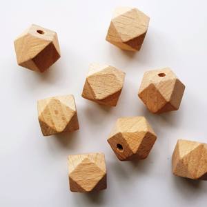 Perles en bois alphabet 8 mm, forme et couleur personnalisées, perles en bois façonnées et de différentes tailles, produit artisanal indien - Product Image 6