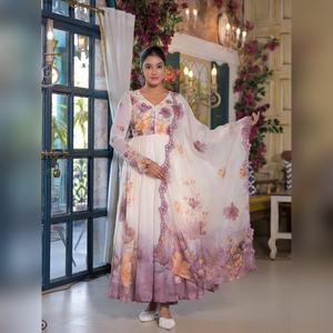 Vestido de Organza Tabby Premium Completamente Cosido con Bordado de Lentejuelas, Estilo Anarkali para Mujer, Ropa de Noche - Product Image 2